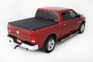 LUND 02-   Dodge Ram 5.5ft Genesis Tonneau Cover 95865