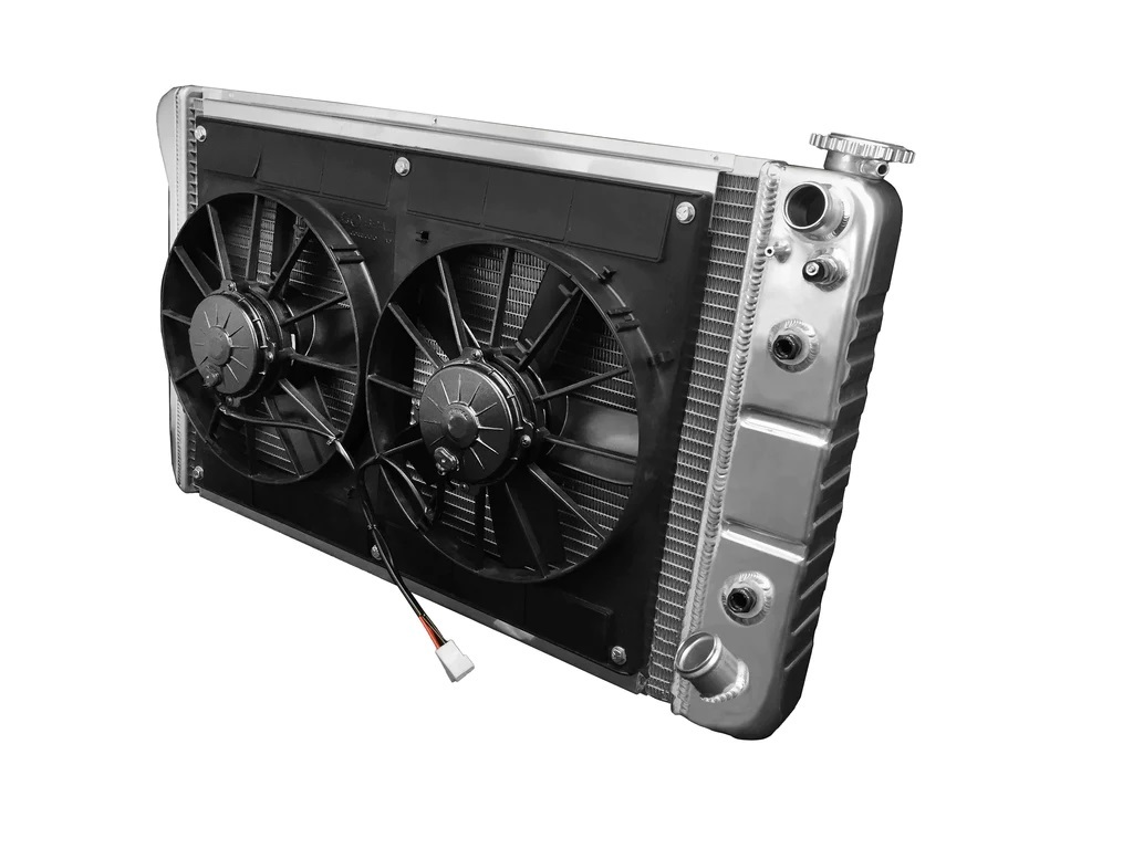 DEWITTS RADIATOR Radiator w/Fans C-10 Trk LS 67-72 Auto Trans Raw 32-6139018A