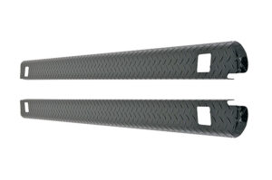 DEE ZEE Bed Cap Wrap W/Stake Poc kets Black-Tread Alum DZ 31967B