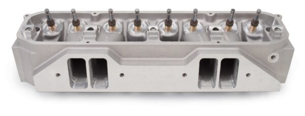 EDELBROCK BBM Victor Cylinder Head – Max Wedge w/Valves 77949